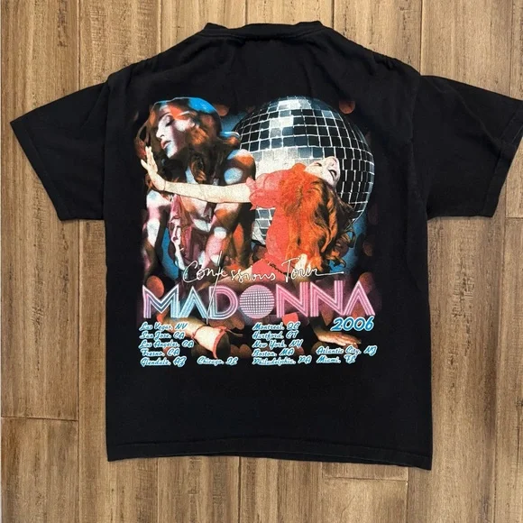 2006 Madonna Confessions of Tour Graphic Black T-Shirt - Picture 2 of 5